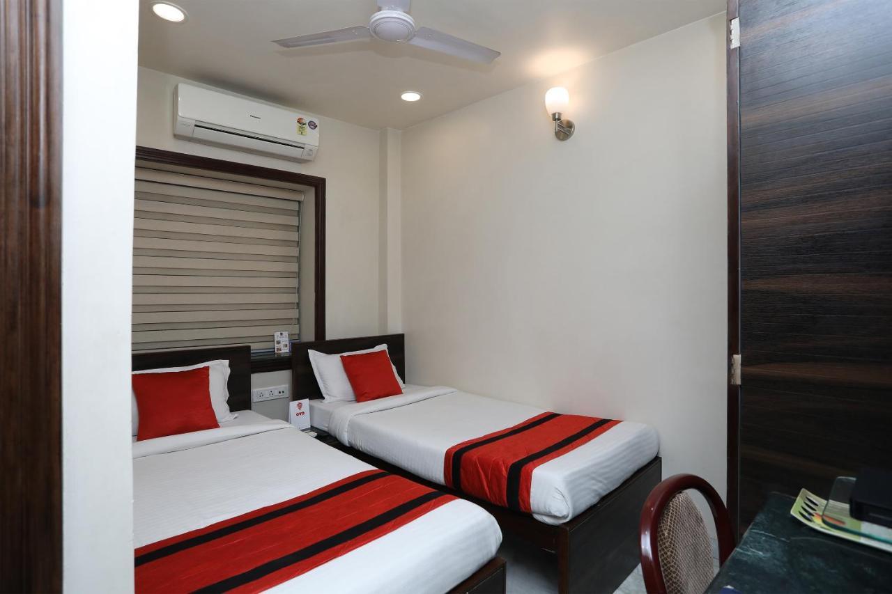 Capital O 8318 Beeu Guest House Liluāh Buitenkant foto